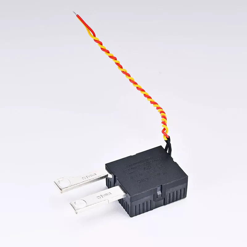 120A Üç Fazlı Duvara Monte Kilitleme Rölesi 120A Üç Fazlı Duvara Monte Kilitleme Rölesi