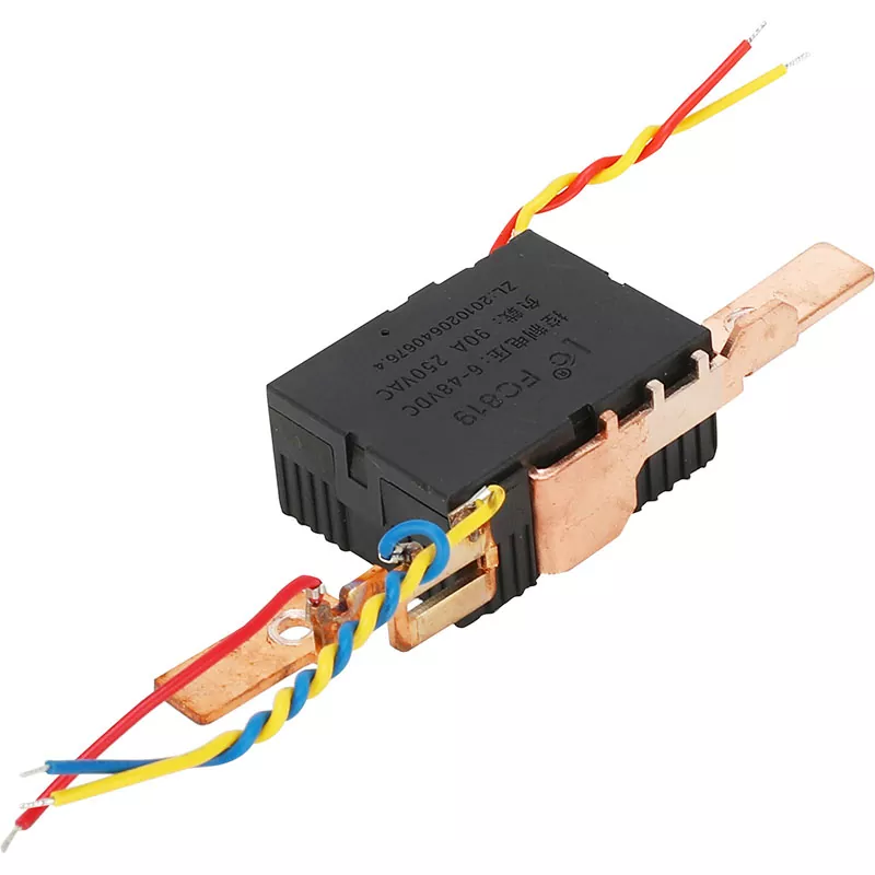 Tek Fazlı 2P Üstten Alttan Dışarıya Kilitleme Rölesi Tek Fazlı 2P Üstten Alttan Dışarıya Kilitleme Rölesi